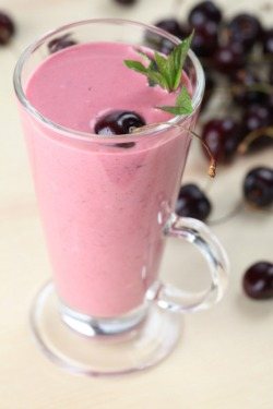 Cherry Vanilla Smoothie