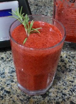 Raspberry Rosemary Smoothie